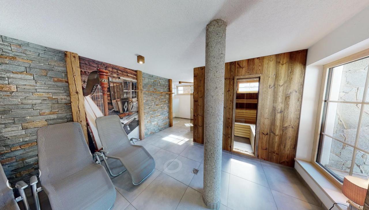 Appartements "Da Zillertaler Und Die Geigerin" Mayrhofen Esterno foto